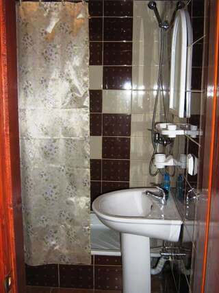 Гостевой дом Sadyba Lesivykh Славское Стандартный двухместный номер с 1 кроватью-6